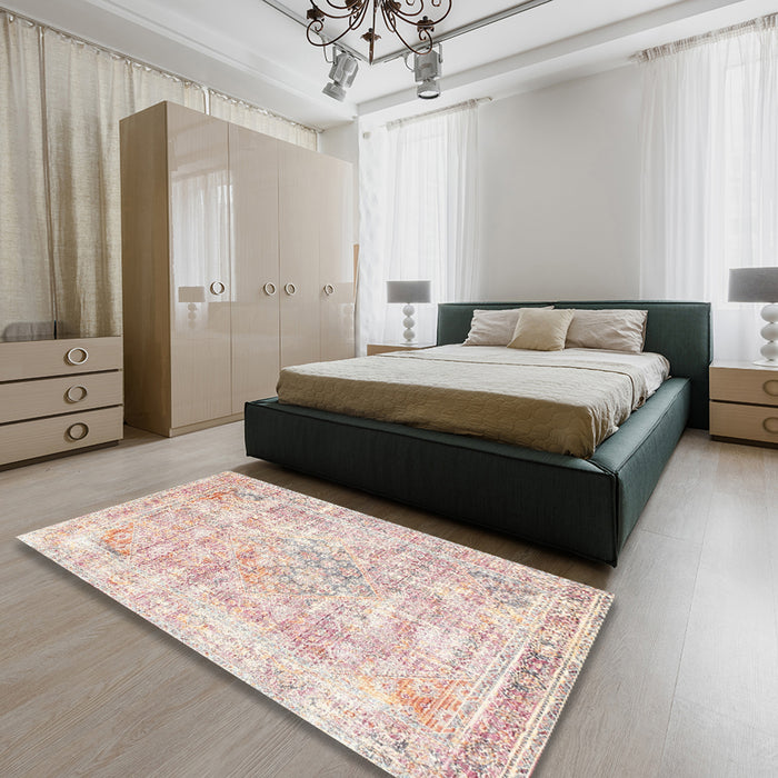 Traditional Gold Persian Rug in a Bedroom, tr2089