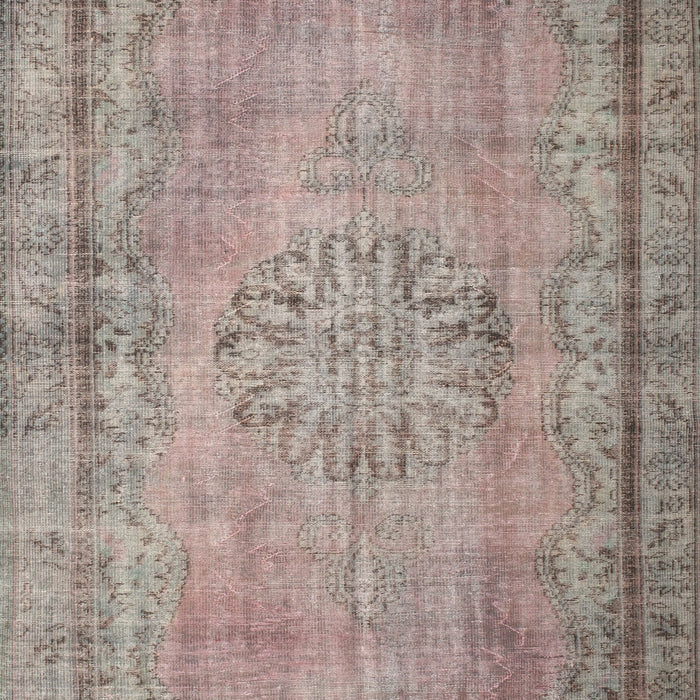Machine Washable Traditional Rose Dust Purple Rug, wshtr2133