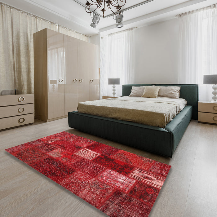 Traditional Red Patchwork Rug in a Bedroom, tr2156