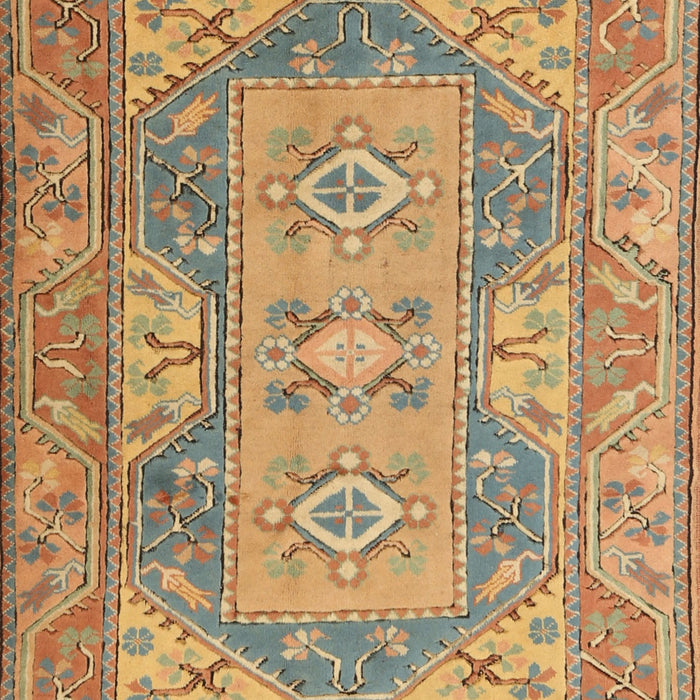 Machine Washable Traditional Metallic Gold Rug, wshtr2213