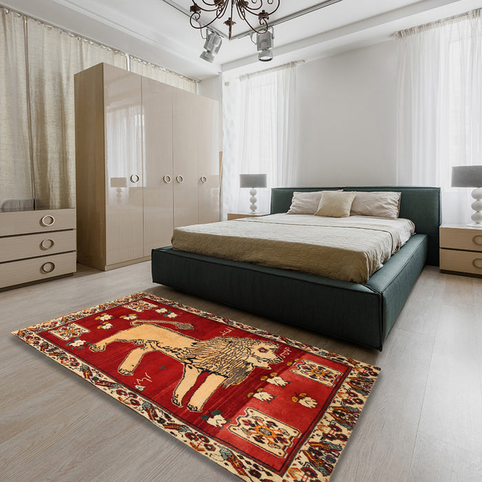 Machine Washable Traditional Red Rug in a Bedroom, wshtr2374