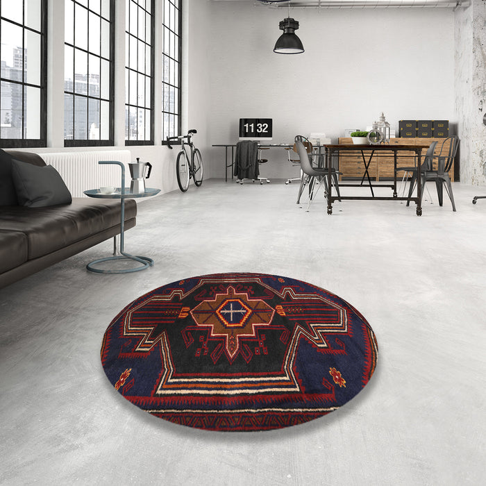 Round Machine Washable Traditional Western Charcoal Gray Rug in a Office, wshtr2379