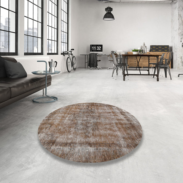 Round Traditional Reddish Brown Persian Rug in a Office, tr2452