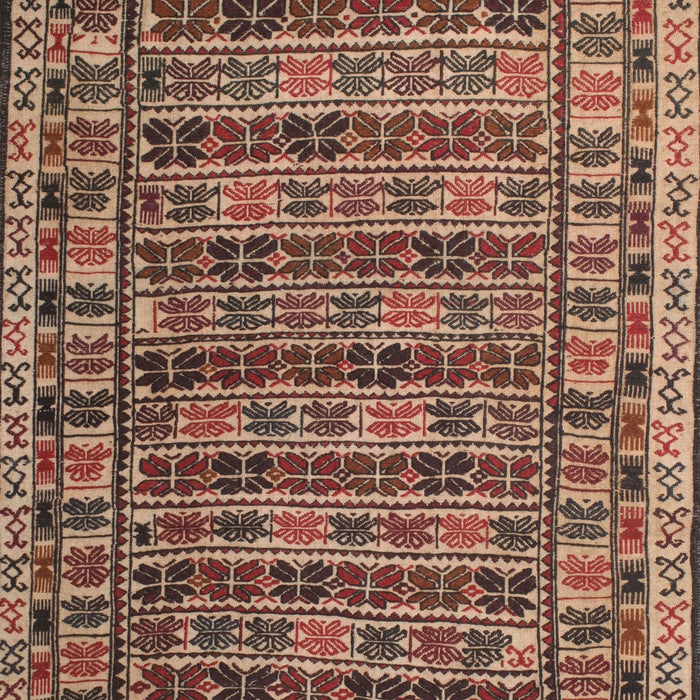 Machine Washable Traditional Tangerine Pink Rug, wshtr2510