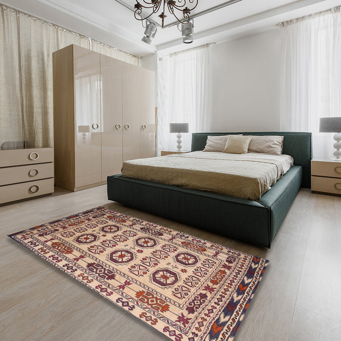 Traditional Chestnut Brown Southwestern Rug in a Bedroom, tr2517
