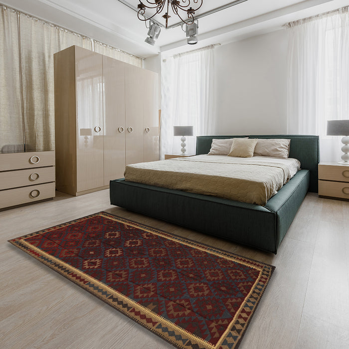 Machine Washable Traditional Dark Brown Rug in a Bedroom, wshtr2551