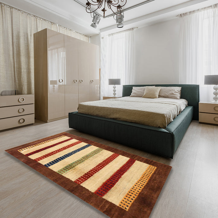 Machine Washable Traditional Tomato Red Rug in a Bedroom, wshtr255