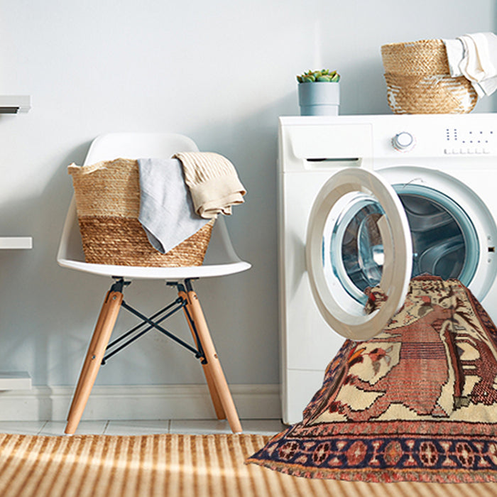 Machine Washable Traditional Saffron Red Rug in a Washing Machine, wshtr2580