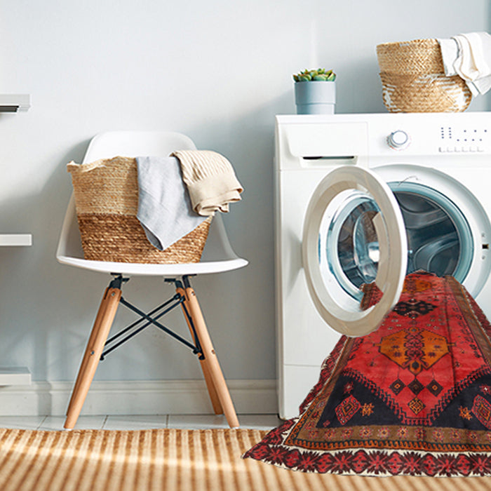 Machine Washable Traditional Red Rug in a Washing Machine, wshtr2596