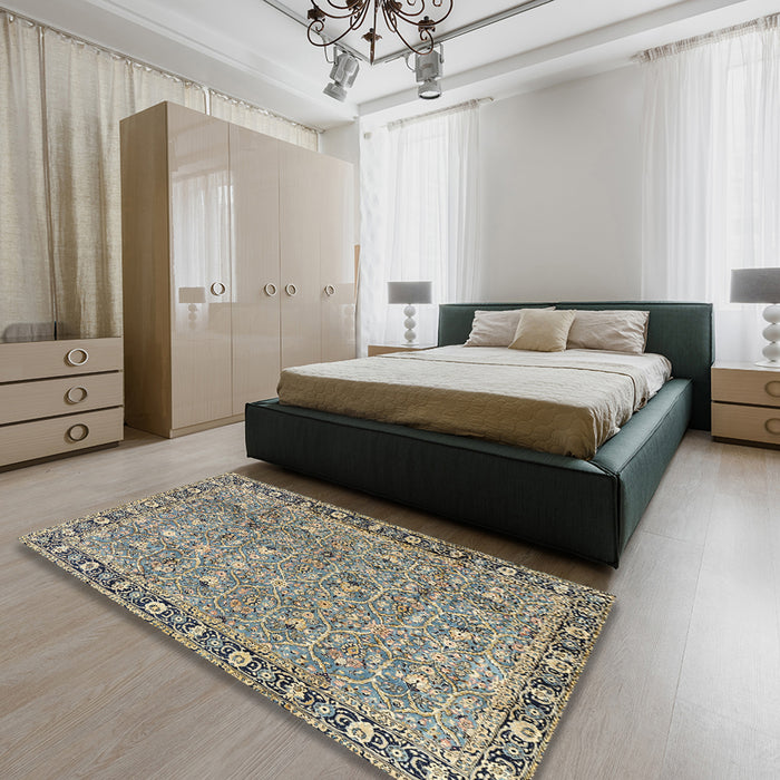 Machine Washable Traditional Sage Green Rug in a Bedroom, wshtr2598