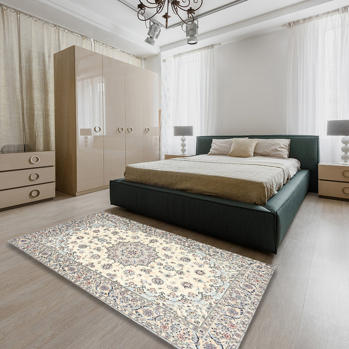 Traditional Gold Persian Rug in a Bedroom, tr2645