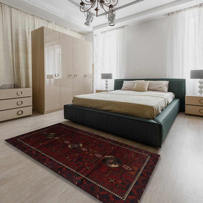 Traditional Mid Gray Persian Rug in a Bedroom, tr2677