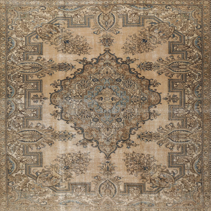 Round Machine Washable Traditional Brown Rug, wshtr2909