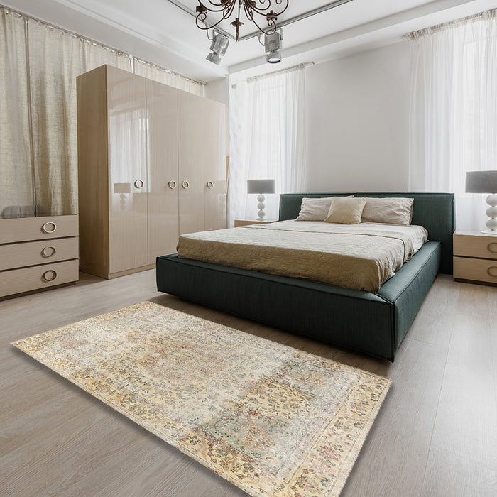 Traditional Camel Brown Persian Rug in a Bedroom, tr2930