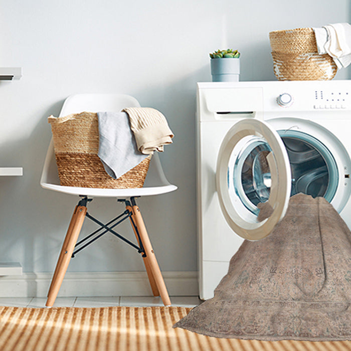 Machine Washable Traditional Orange Salmon Pink Rug in a Washing Machine, wshtr2932