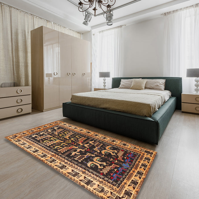 Machine Washable Traditional Bakers Brown Rug in a Bedroom, wshtr2964