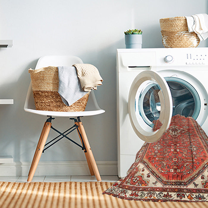 Machine Washable Traditional Tangerine Pink Rug in a Washing Machine, wshtr2967