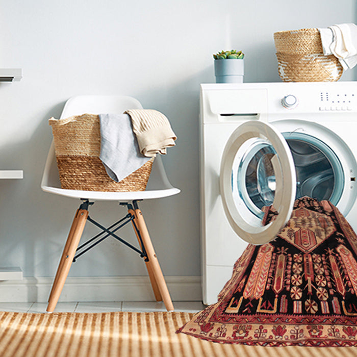 Machine Washable Traditional Mango Orange Rug in a Washing Machine, wshtr297