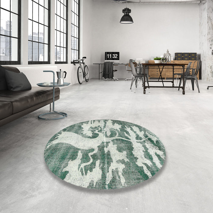 Round Machine Washable Traditional -Sea Green Rug in a Office, wshtr2983