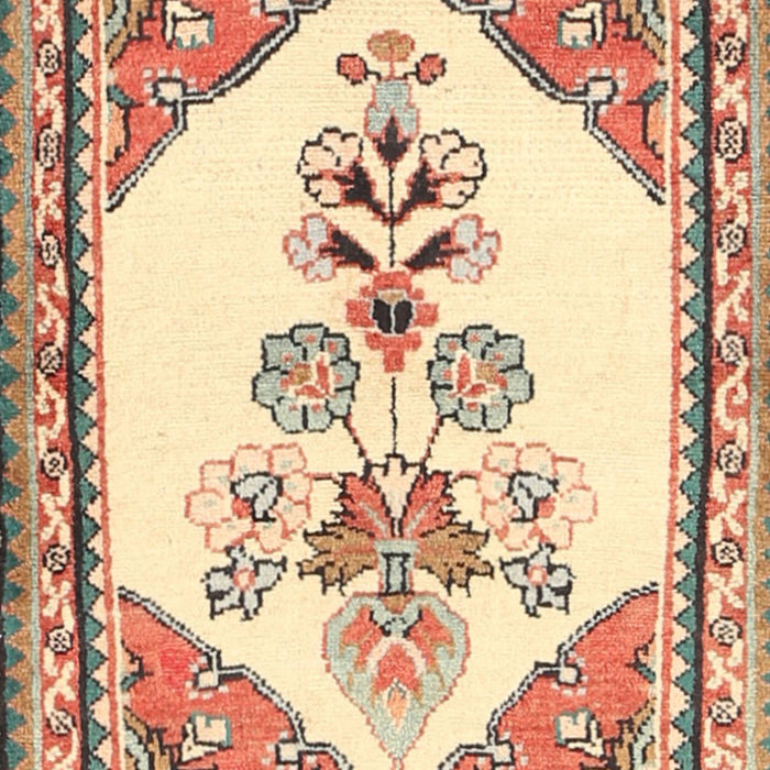 Machine Washable Traditional Khaki Gold Rug, wshtr2989