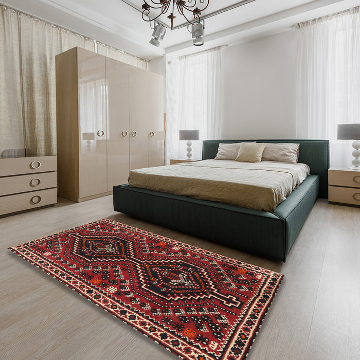 Traditional Brown Persian Rug in a Bedroom, tr3069