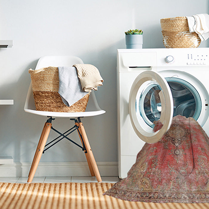 Machine Washable Traditional Light Copper Gold Rug in a Washing Machine, wshtr3081