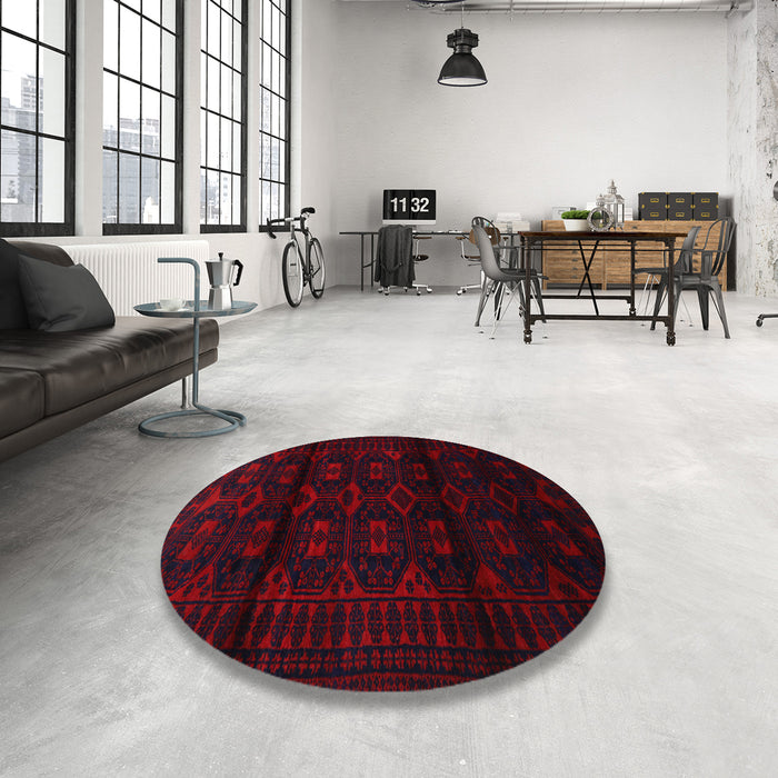 Round Traditional Red Persian Rug in a Office, tr3112
