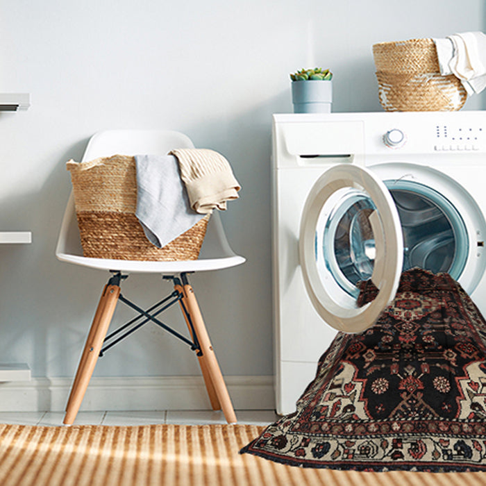 Machine Washable Traditional Brown Rug in a Washing Machine, wshtr3114