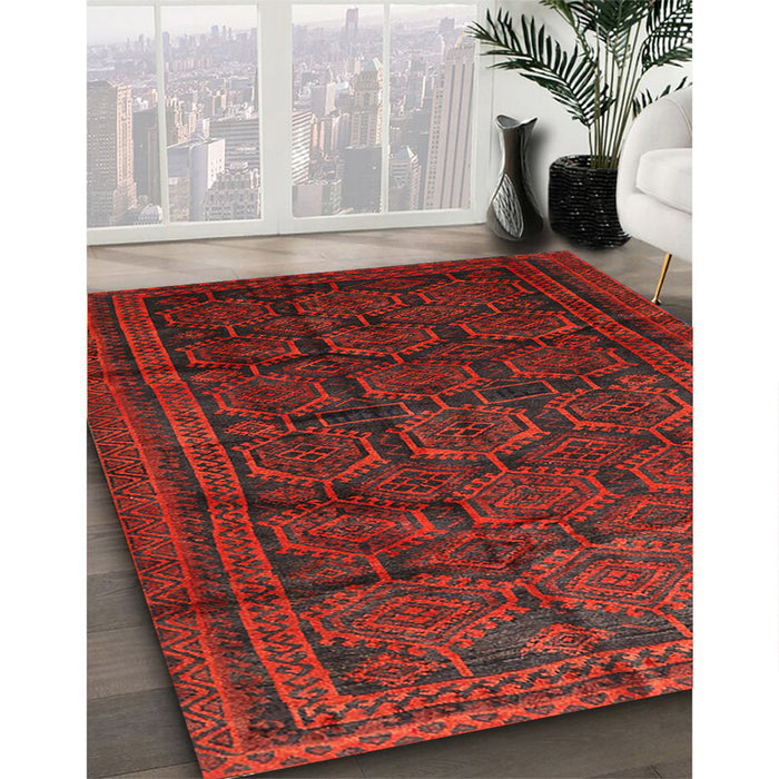 Machine Washable Traditional Red Rug in a Family Room, wshtr311