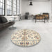 Round Machine Washable Traditional Vanilla Gold Rug in a Office, wshtr3127