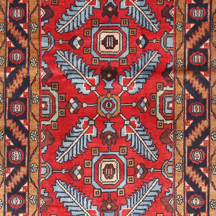 Machine Washable Traditional Dark Almond Brown Rug, wshtr312