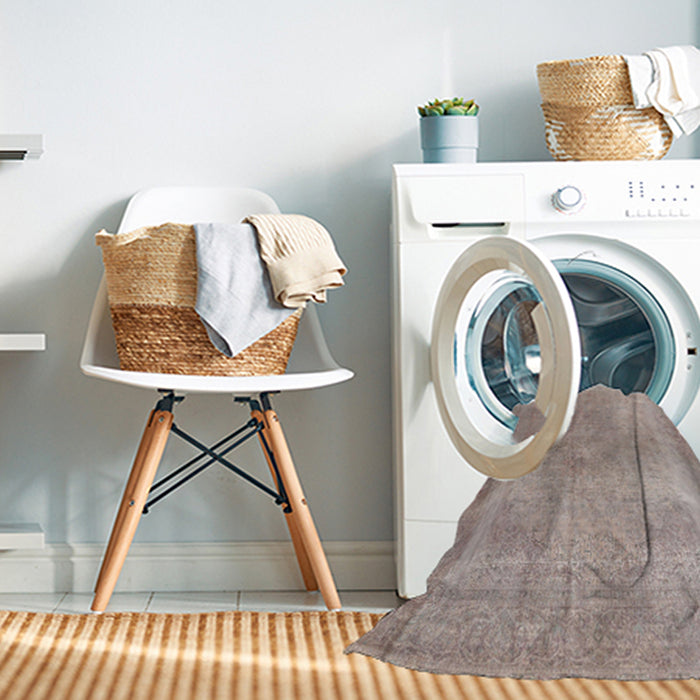 Machine Washable Traditional Tan Brown Rug in a Washing Machine, wshtr3141