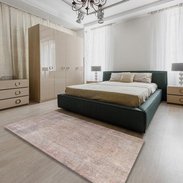 Traditional Tan Brown Persian Rug in a Bedroom, tr3141
