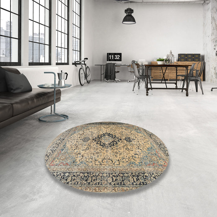 Round Traditional Brown Persian Rug in a Office, tr3143