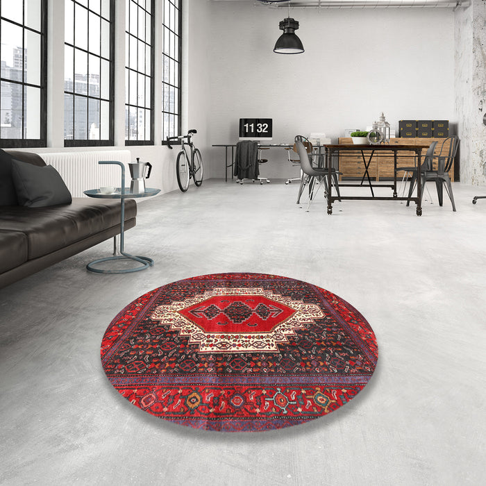 Round Traditional Red Persian Rug in a Office, tr314