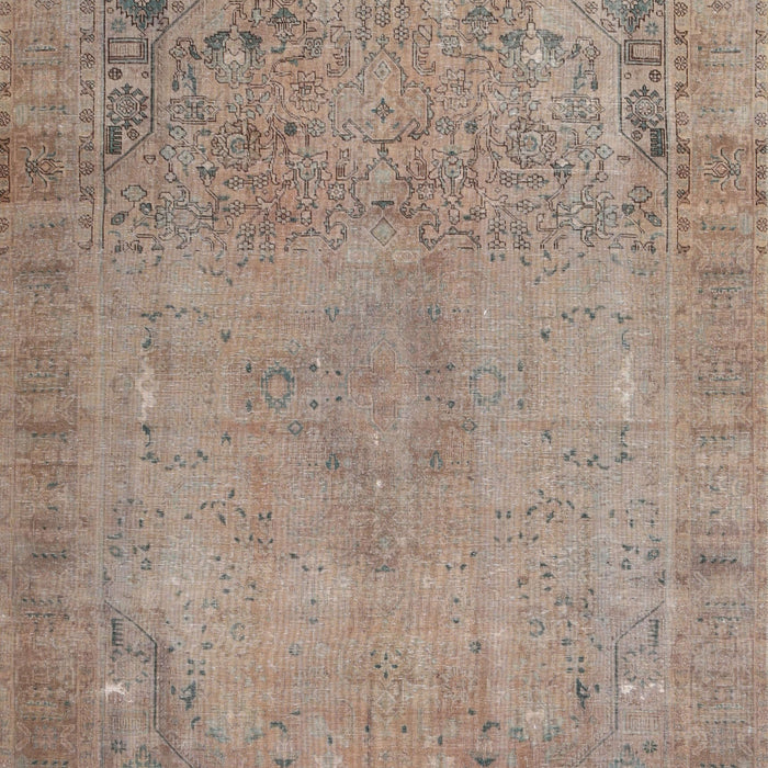 Machine Washable Traditional Dark Almond Brown Rug, wshtr3152