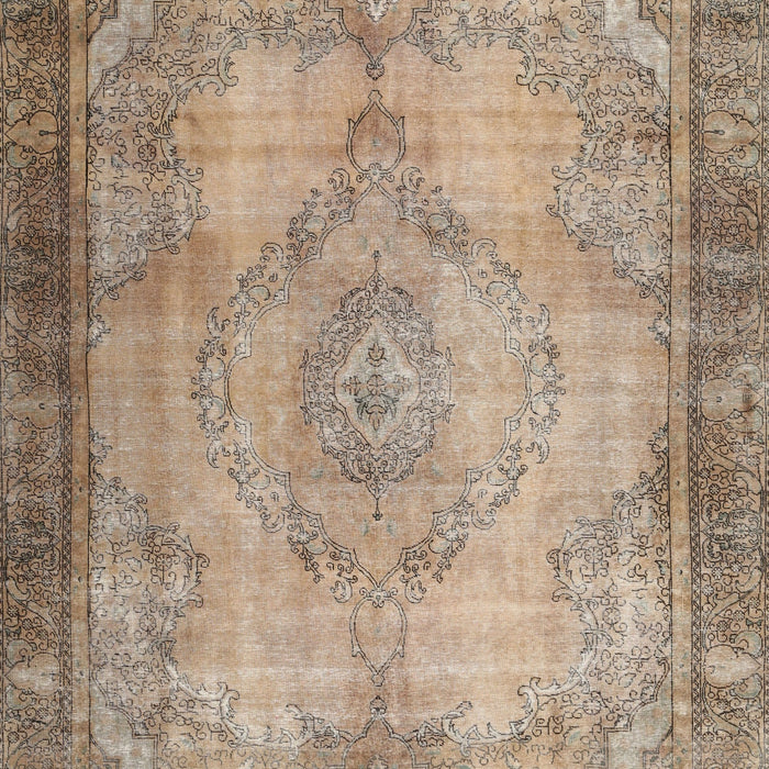 Machine Washable Traditional Dark Gold Brown Rug, wshtr3248