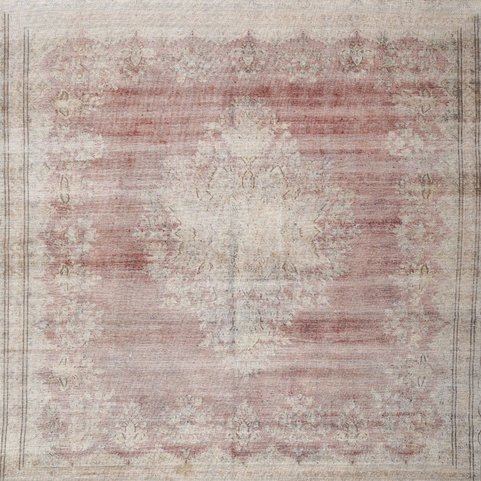 Round Machine Washable Traditional Rose Pink Rug, wshtr3254