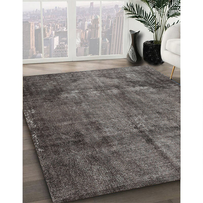 Machine Washable Traditional Granite Gray Rug in a Family Room, wshtr3260