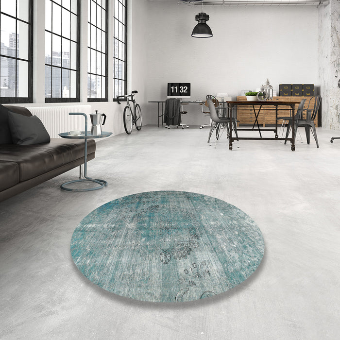 Round Machine Washable Traditional Grayish Turquoise Green Rug in a Office, wshtr3277