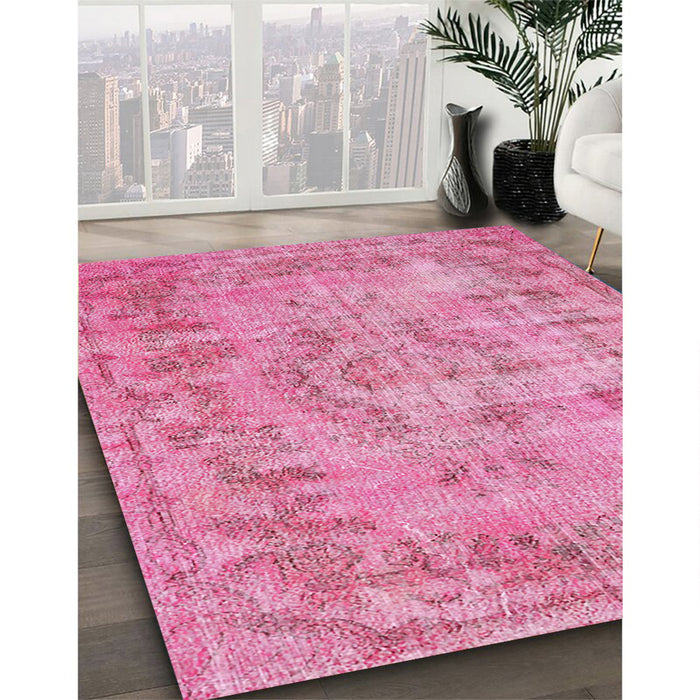 Machine Washable Traditional HotPink Rug in a Family Room, wshtr3307
