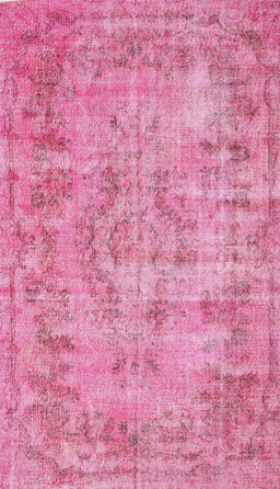 Machine Washable Traditional HotPink Rug, wshtr3307
