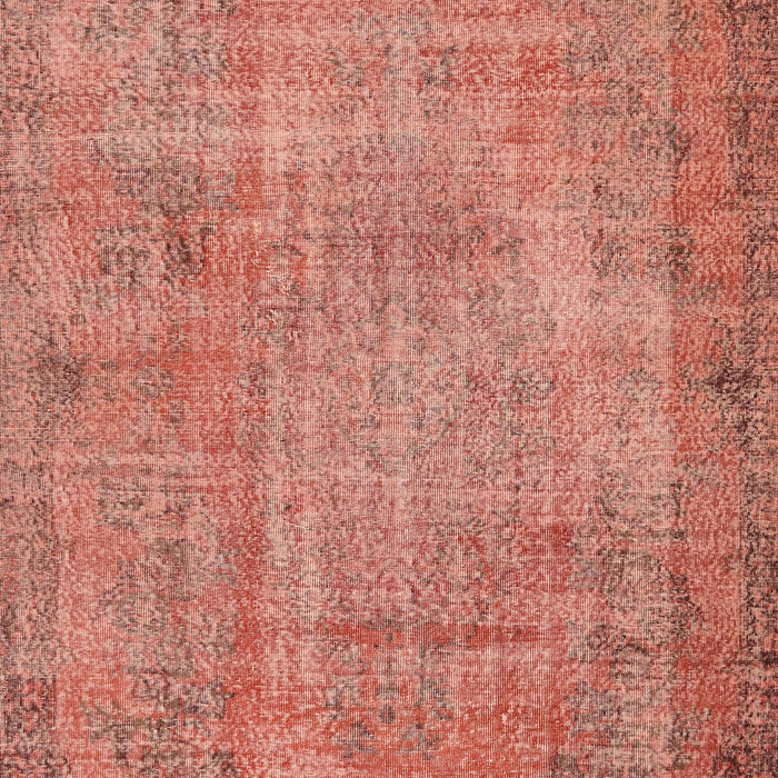 Machine Washable Traditional Salmon Pink Rug, wshtr3311