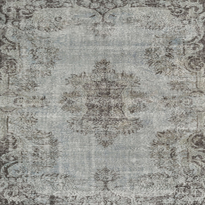 Square Traditional Gray Persian Rug, tr3331