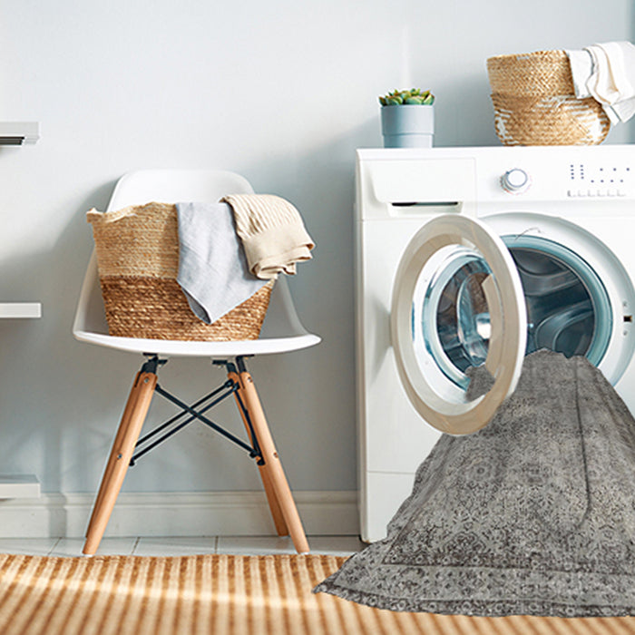 Machine Washable Traditional Sandstone Brown Rug in a Washing Machine, wshtr3342