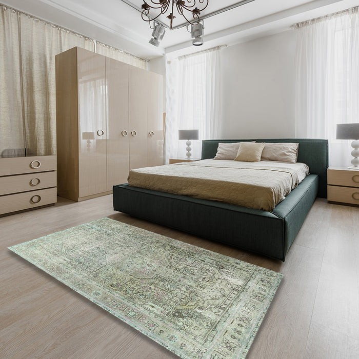 Machine Washable Traditional Khaki Green Rug in a Bedroom, wshtr3384