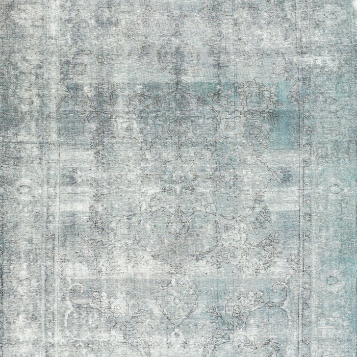 Machine Washable Traditional Dark Gray Rug, wshtr3386