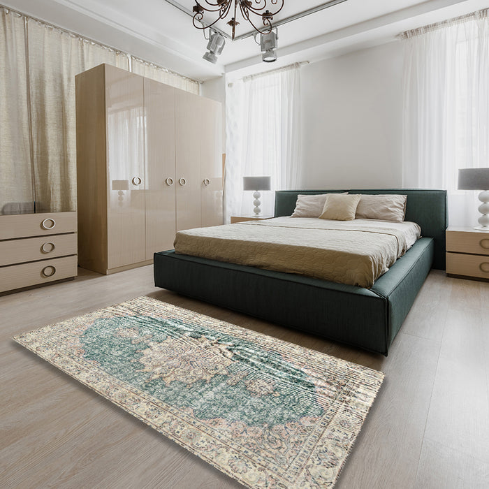 Machine Washable Traditional Camouflage Green Rug in a Bedroom, wshtr3414