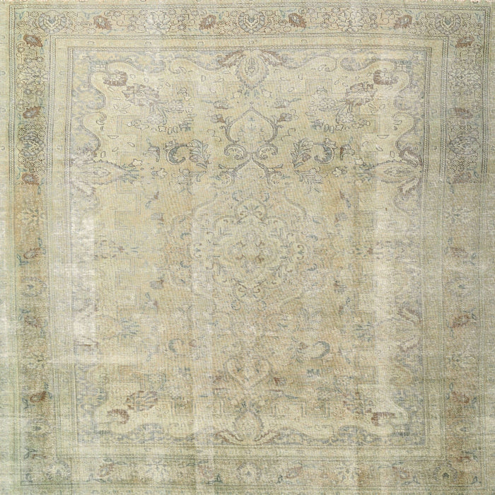 Round Machine Washable Traditional Brown Rug, wshtr3432