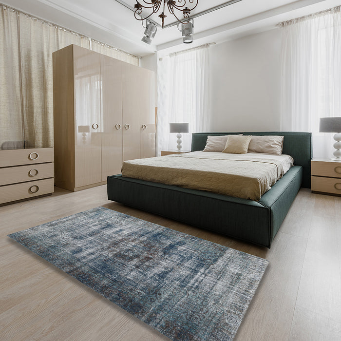 Traditional Dark Gray Persian Rug in a Bedroom, tr3439